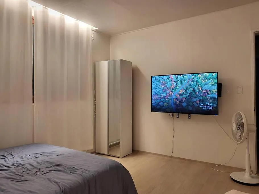 Large Garden House 5Min From Subway Villa Incheon