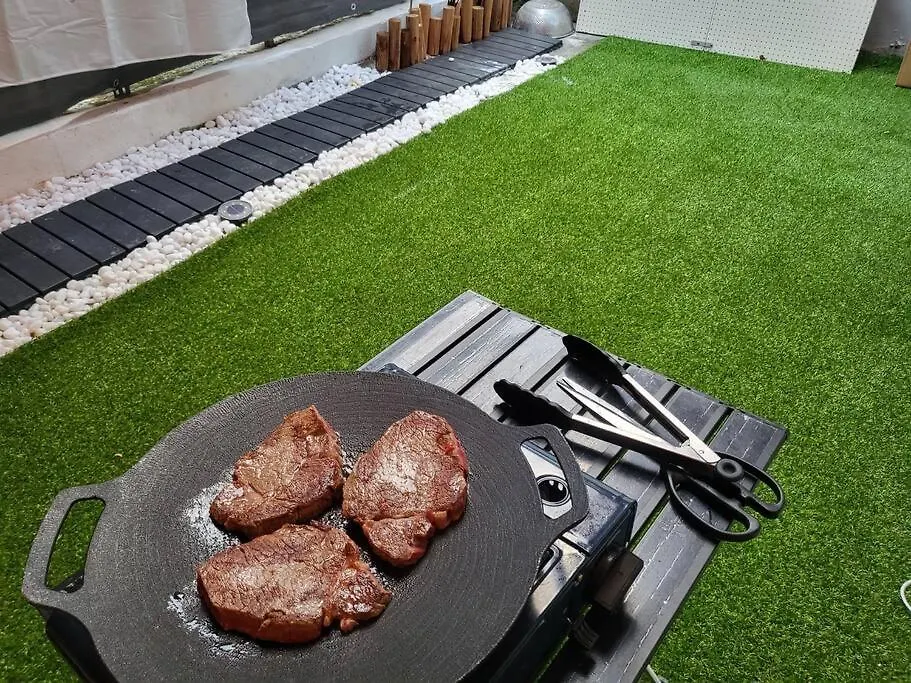 Large Garden House 5Min From Subway Villa Incheon